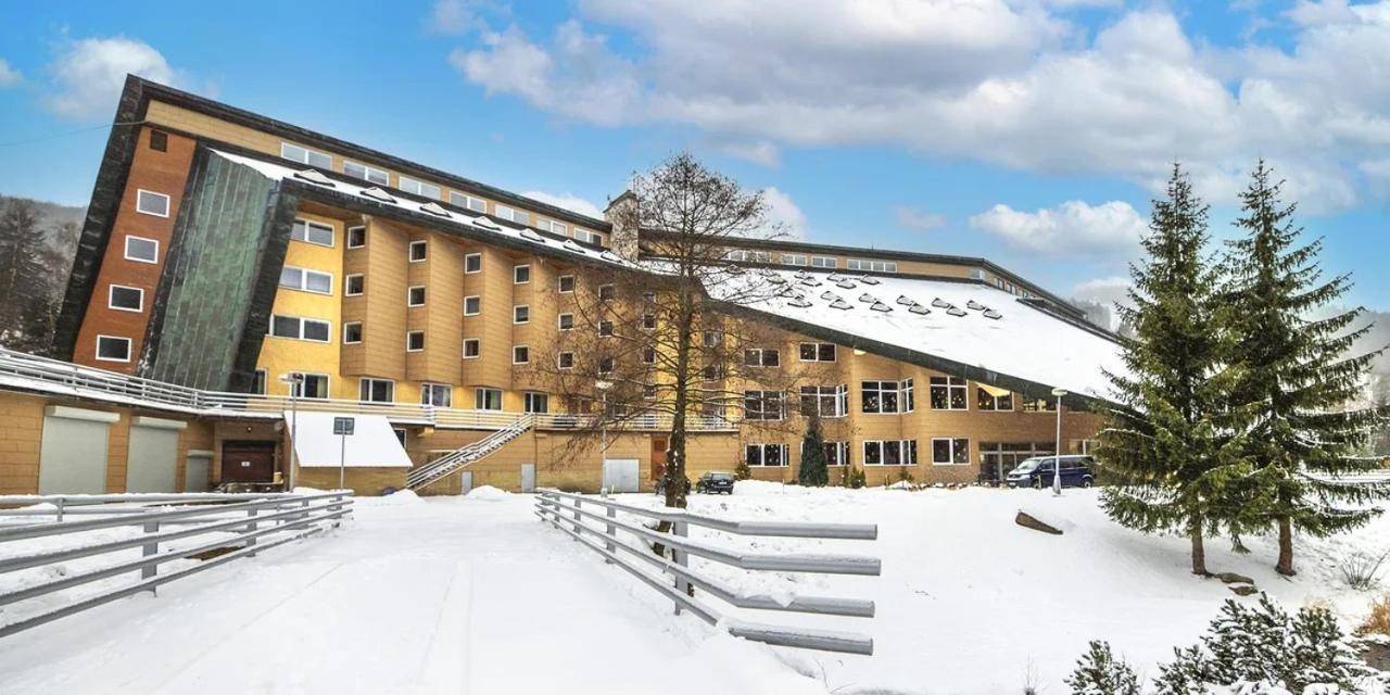 Hotel Fit Fun Harrachov Ngoại thất bức ảnh