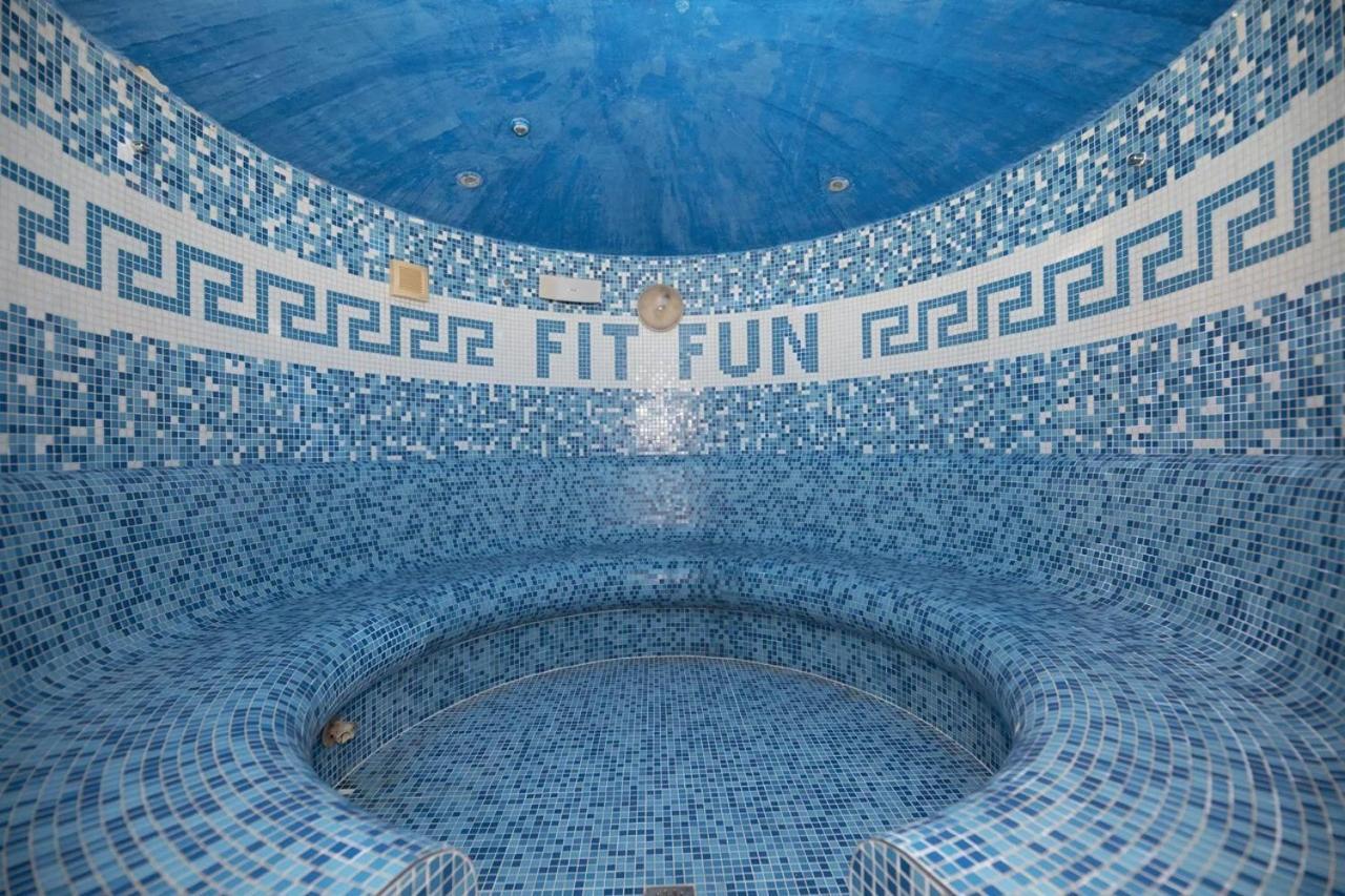 Hotel Fit Fun Harrachov Ngoại thất bức ảnh