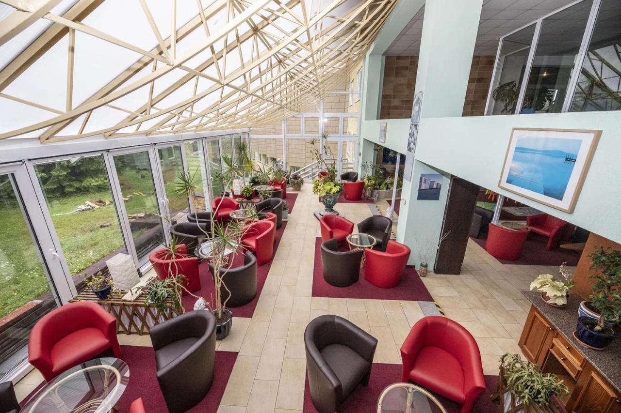 Hotel Fit Fun Harrachov Ngoại thất bức ảnh