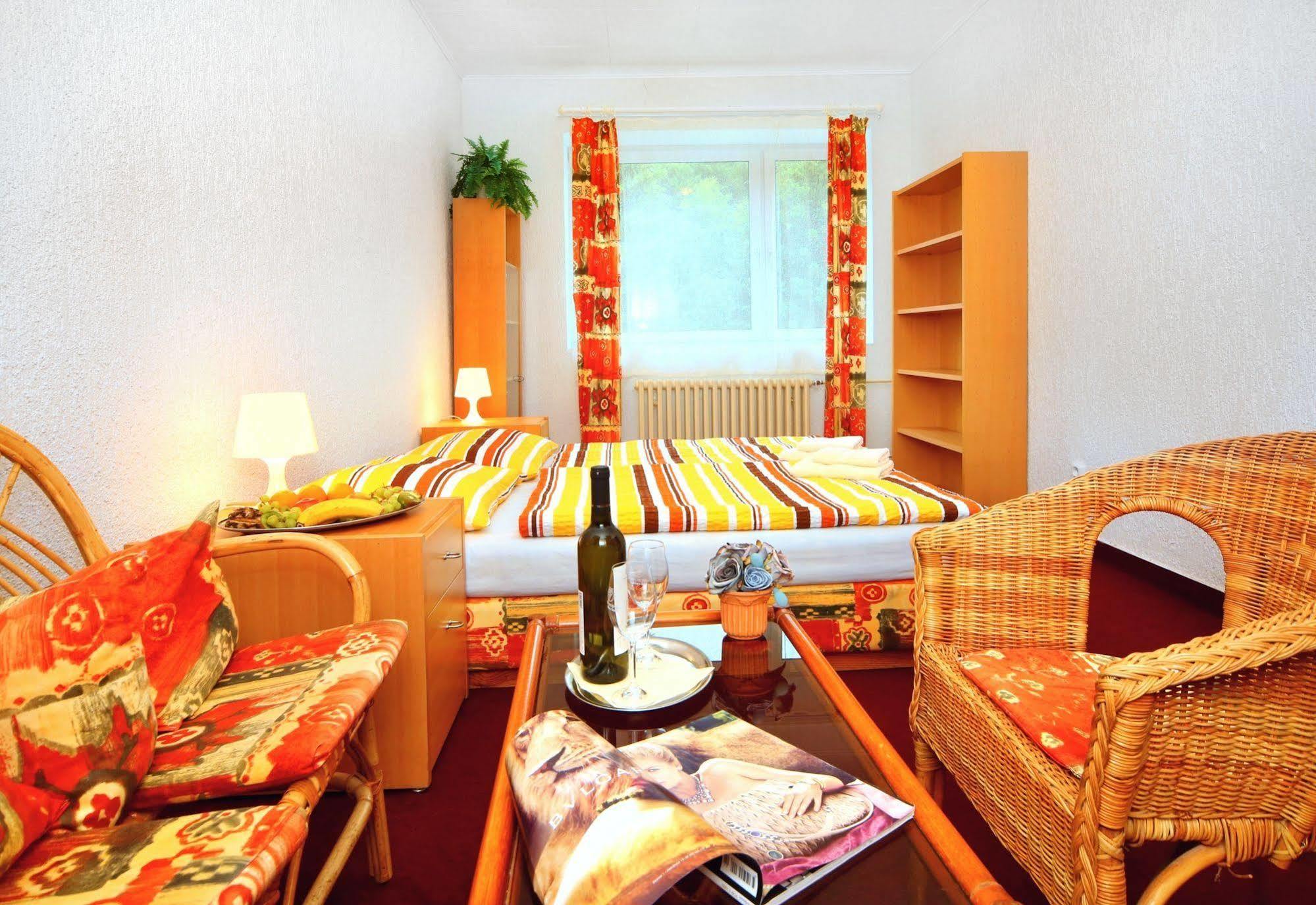 Hotel Fit Fun Harrachov Ngoại thất bức ảnh